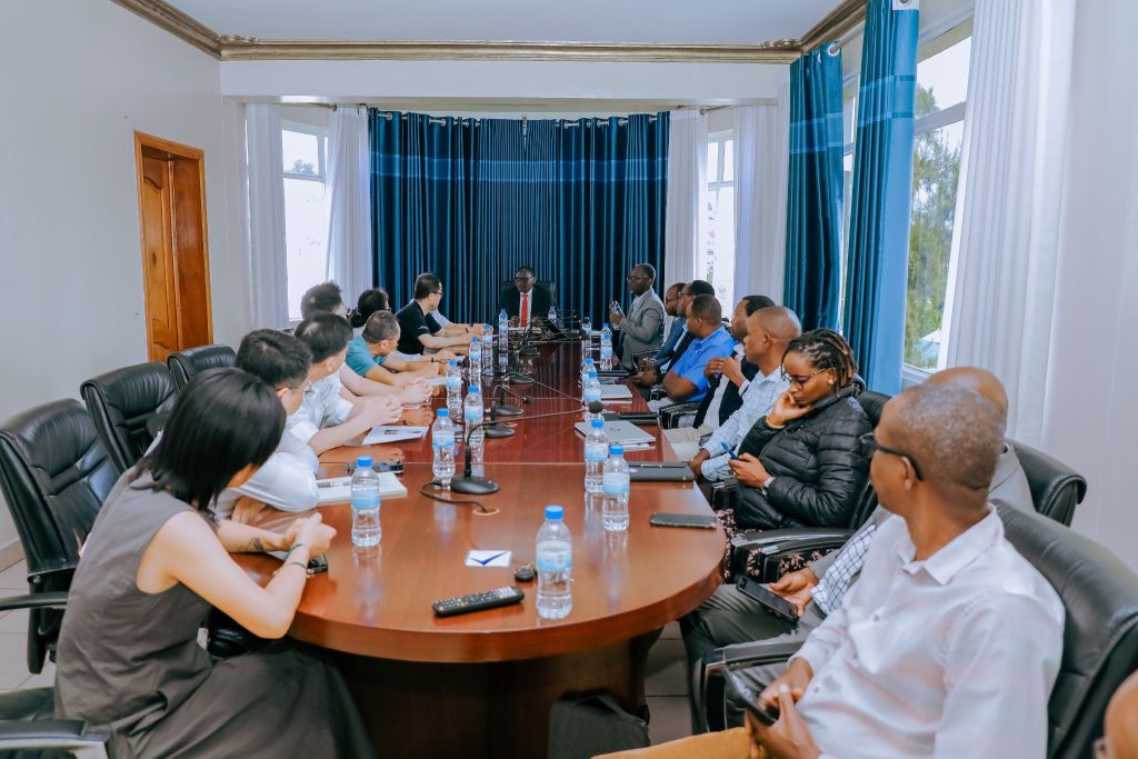 UNILAK hosts a delegation from Hubei Provincial People’s Congress, China
