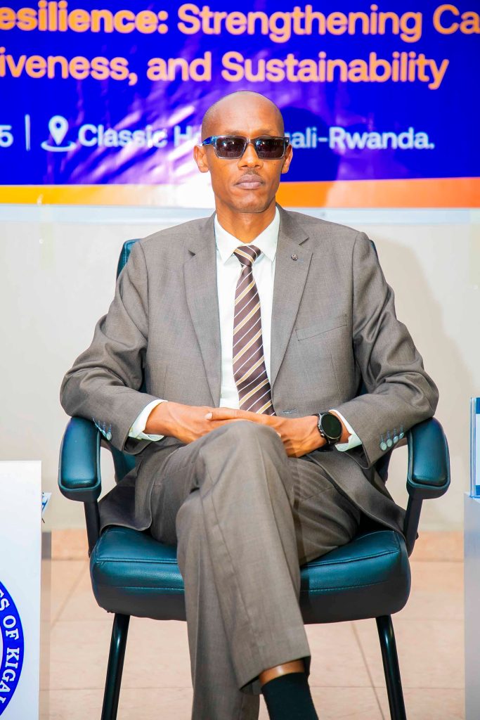 Mr. Jackson KWIKIRIZA - Association of Microfinance Institutions in Rwanda (AMIR)